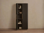 Armoire haute Finnley en bois, style champêtre, avec portes, pour salon.