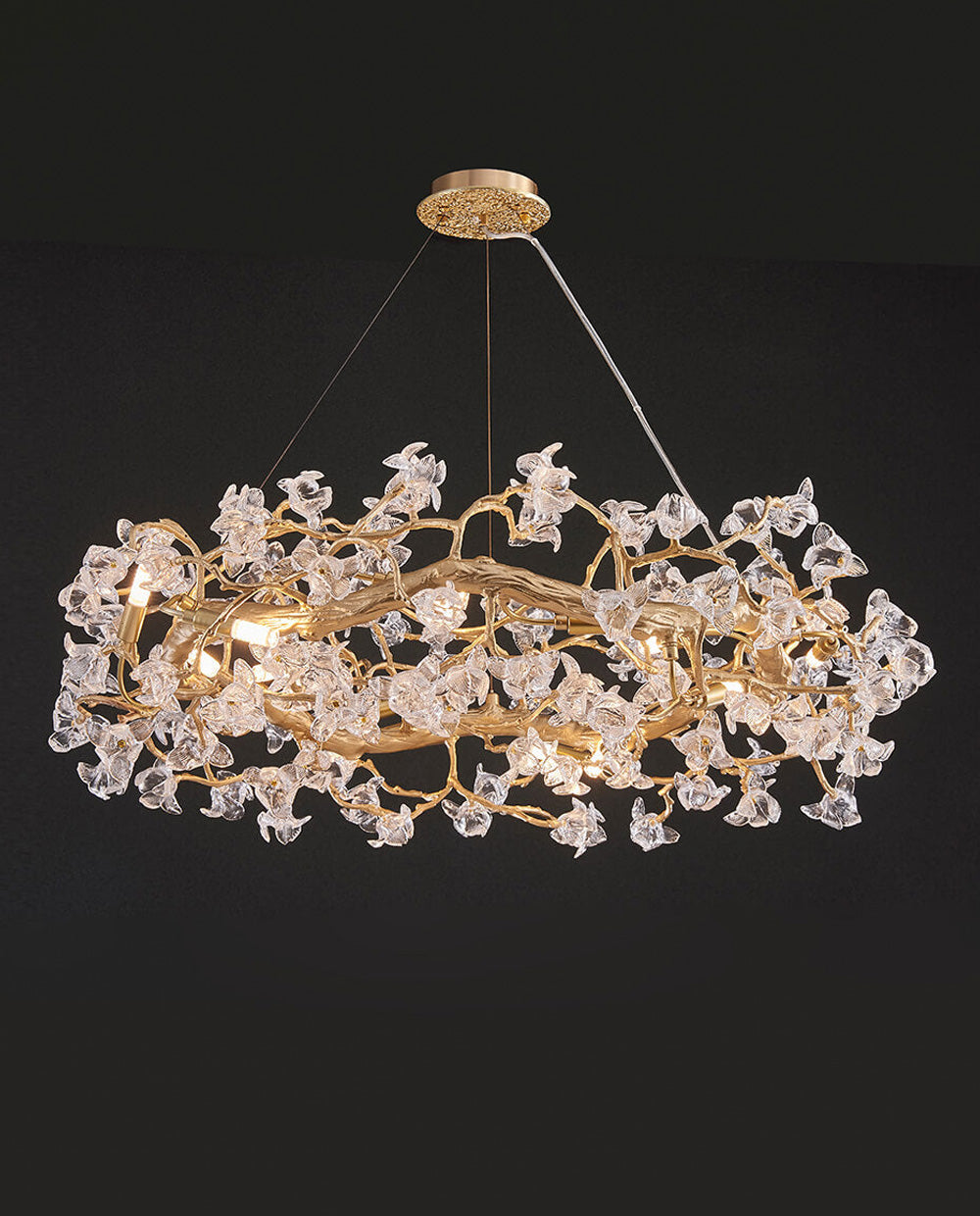 Moderner Wohnzimmer-Kronleuchter (61-102 cm) – Stilvoller Blumen-Kronleuchter aus Klarglas
