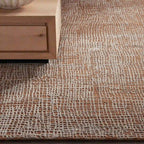 Fostra Moderner handgeknüpfter Teppich aus Wolle und Viskose im Used-Look mit freiem, von Rastern inspiriertem Muster
