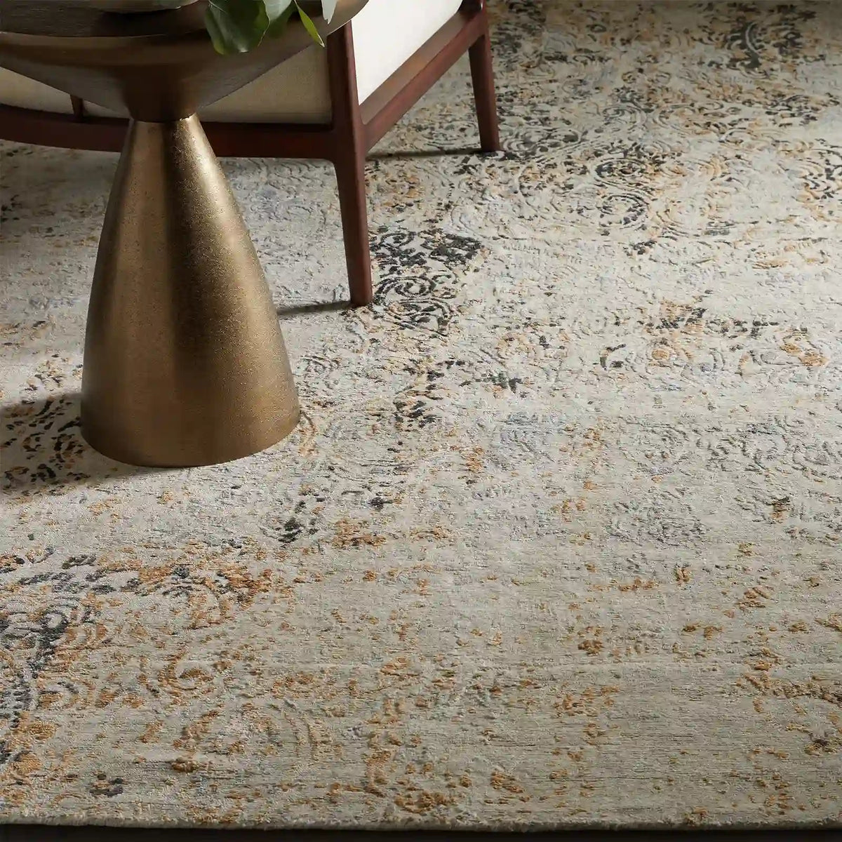 Harlowe Hand-Knotted Wool Viscose Rug High-quality Carpets with a Retro Artistic Feel & a Warm Touch