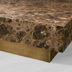 Table basse Zelie avec plateau en marbre Emperador et base en laiton brossé Table basse de salon de luxe
