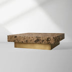 Table basse Zelie avec plateau en marbre Emperador et base en laiton brossé Table basse de salon de luxe