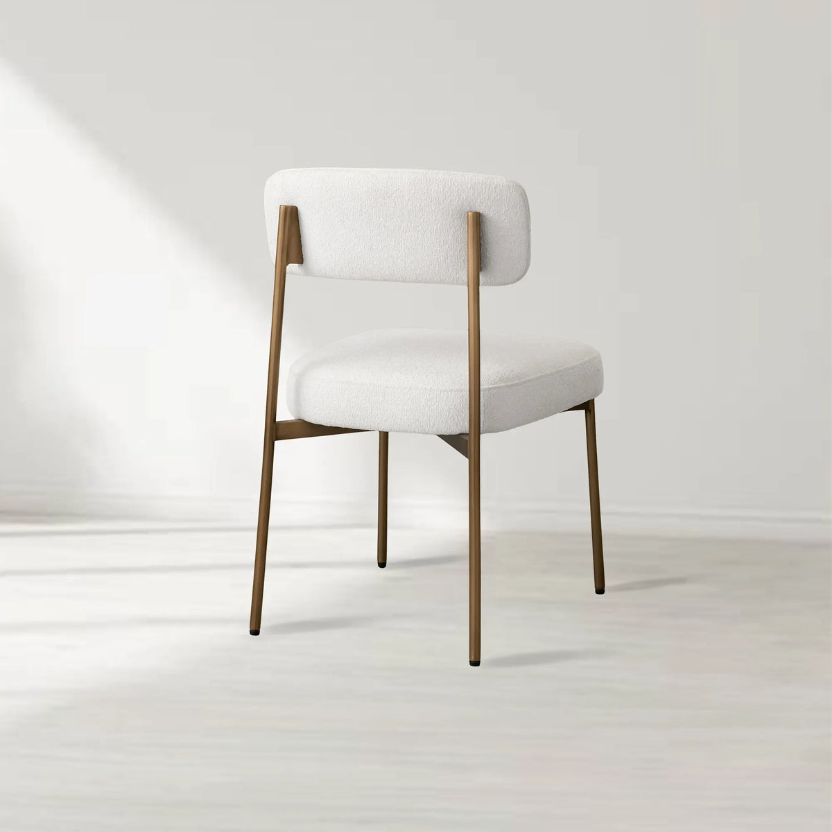 Billie Antiqued Iron Frame Dining Chair with Performance Fabric Cushion Modern Living Room Chairs