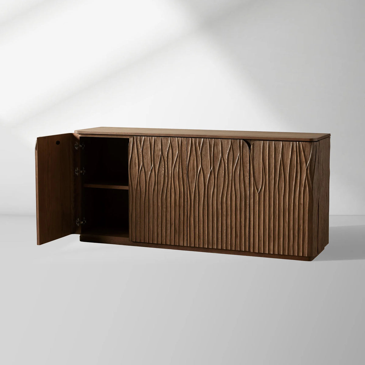 Buffet bahut en bois Norris Modern avec base en fibre de verre