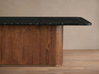 Table à manger Caden avec plateau en pierre Marquina noire Base en noyer américain Style de luxe