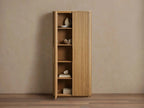 Armoire haute Finnley en bois, style champêtre, avec portes, pour salon.