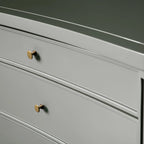 Table de chevet Henley avec tables de nuit en acajou massif, commode à 3 tiroirs et poignées en laiton