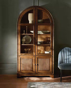 Vitrine haute Giotto à portes vitrées, buffet de salle à manger ancien en bois, bibliothèque ancienne