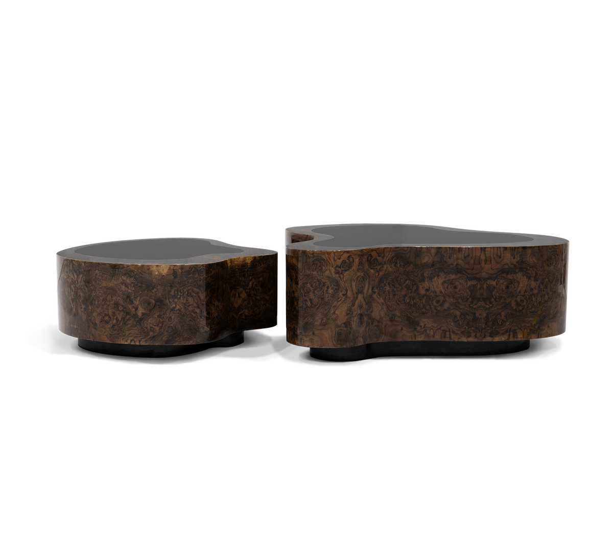 Luxury Hammered Brass Coffee Table with Wave Sculptural Design & Artisan Craftsmanship Center Tea Table