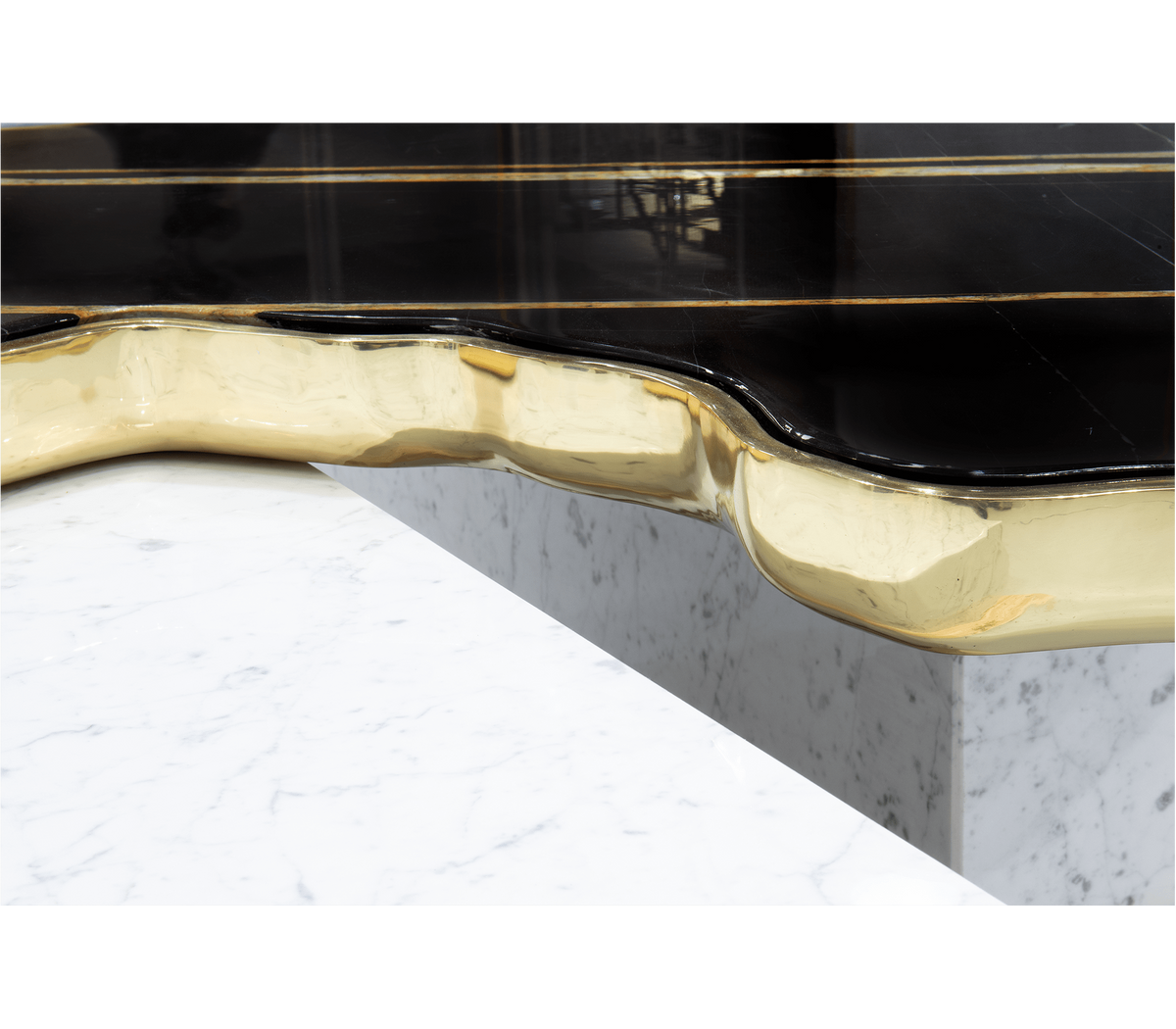 Luxury Sculptural Coffee Table Black & White High-Gloss Marble Finish