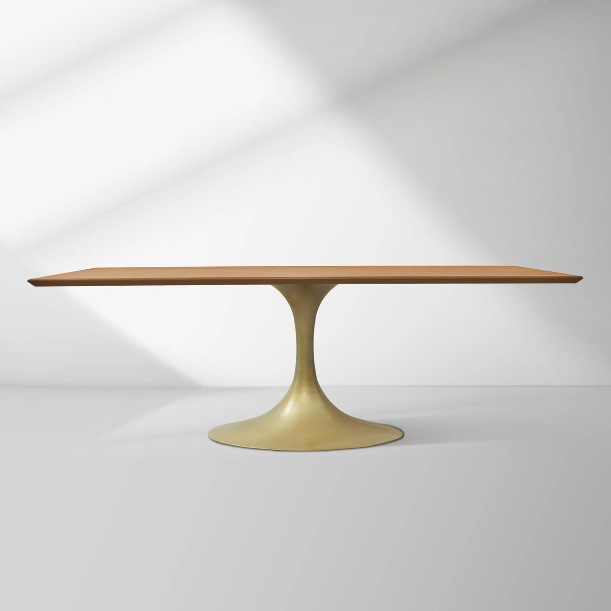 Aero Solid Wood Top Dining Table Tulip Rectangular Dining Table with Cast Steel Pedestal Base
