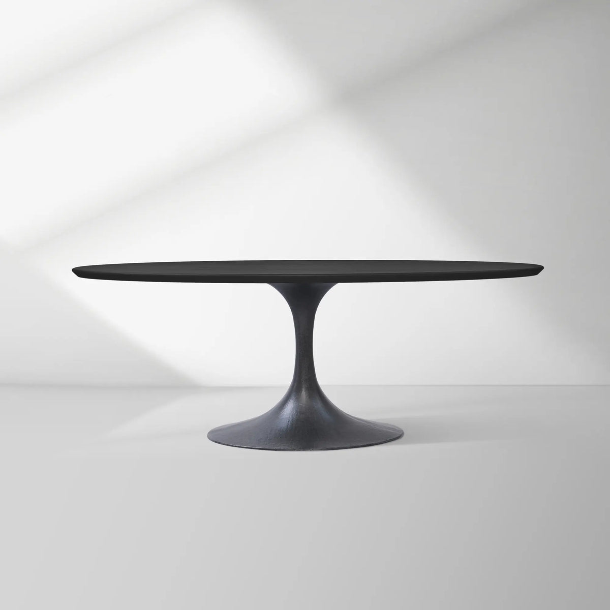 Aero Oval Solid Wood Dining Table Tulip Dining Table with Cast Steel Base