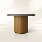 Plateau rond en marbre Finnley avec socle en bois