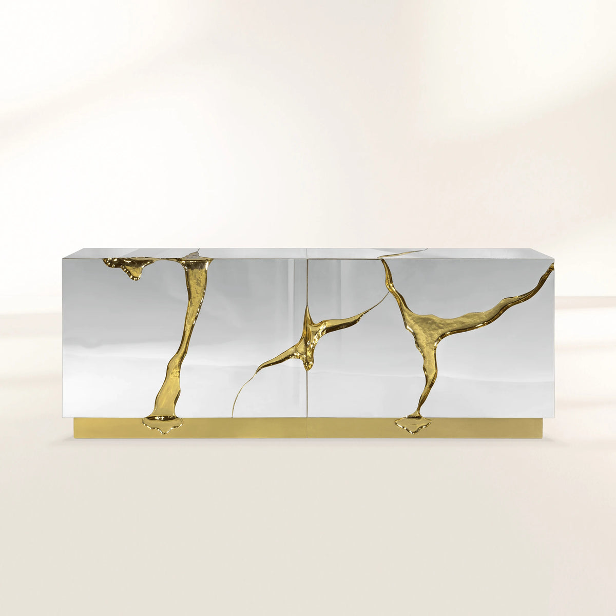 Luxury Black Gold Sideboard Cabinet with Sculptural Cracked Design