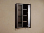 Malone Vitrine aus strukturiertem Leder, hoher Holzschrank mit Glastüren