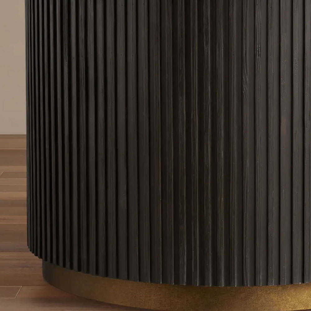Plateau rond en marbre Finnley avec socle en bois