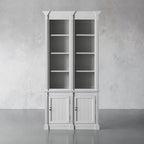 Schmaler, hoher Vitrinenschrank aus Pappelholz im neoklassizistischen Stil, Vintage-Beistellschrank für das Wohnzimmer in Athen