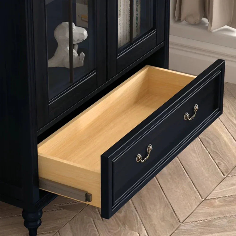 Hattie II Hohe Vitrine aus Glas, Holz, Klassisches europäisches Design